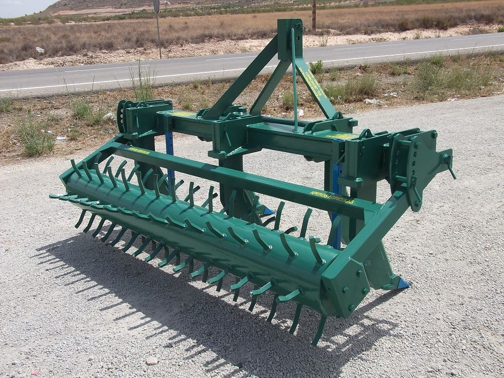   SUBSOLADOR 5 PÚAS. CON RULO PINCHOS